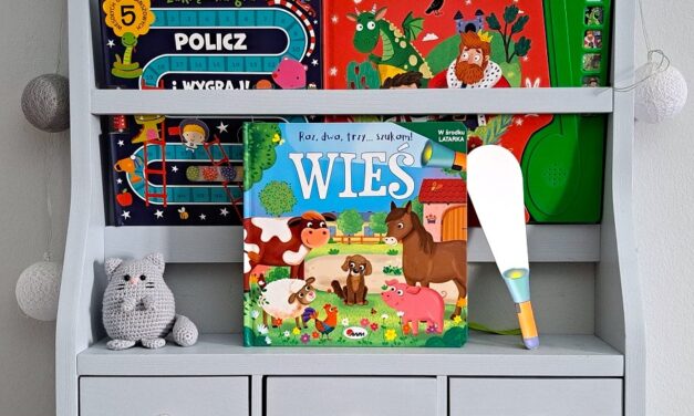 RAZ DWA TRZY…SZUKAM! WIEŚ. KSIĄŻKA Z LATARKĄ